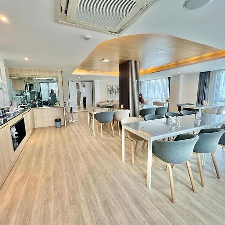 Resort Bangphlat Bangkok Eksteriør bilde