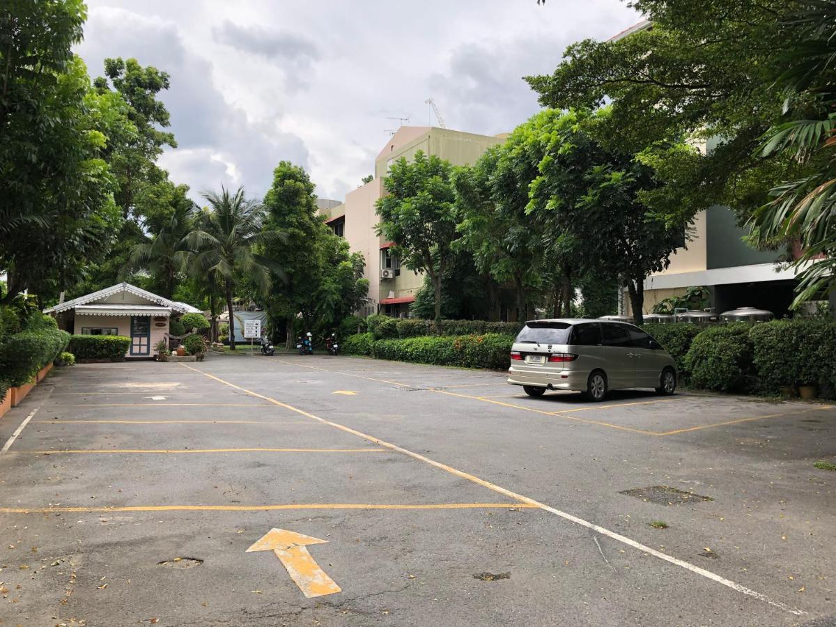 Resort Bangphlat Bangkok Eksteriør bilde