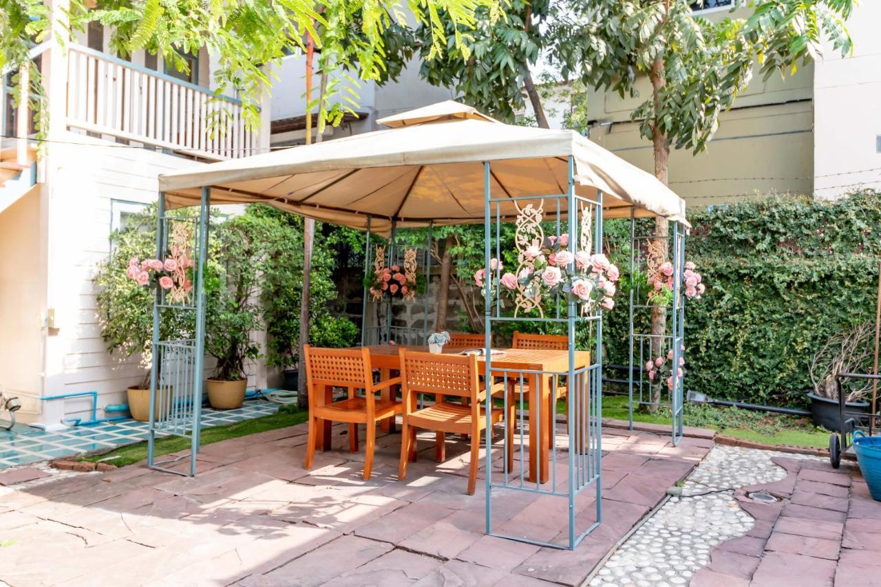 Resort Bangphlat Bangkok Eksteriør bilde