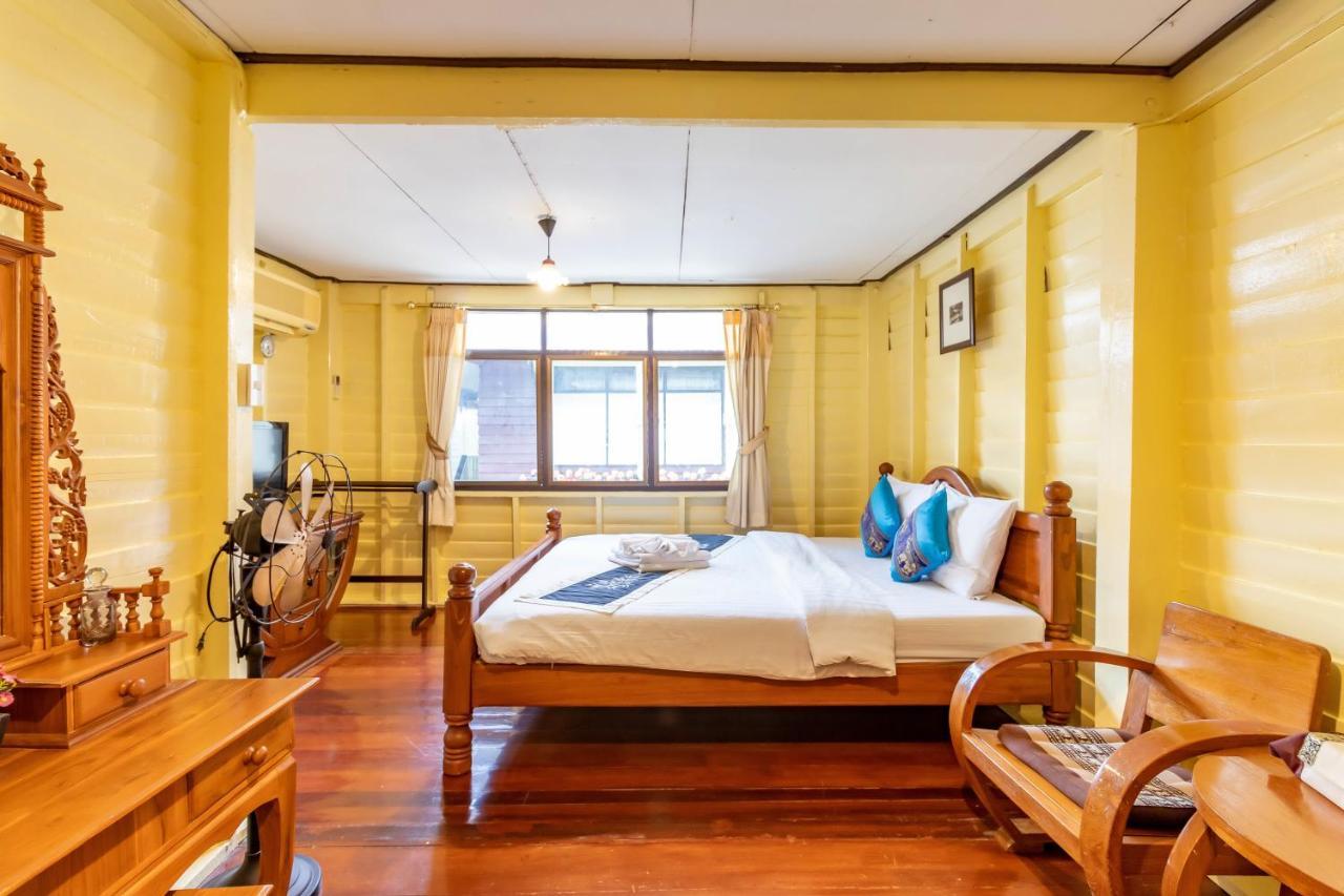 Resort Bangphlat Bangkok Eksteriør bilde