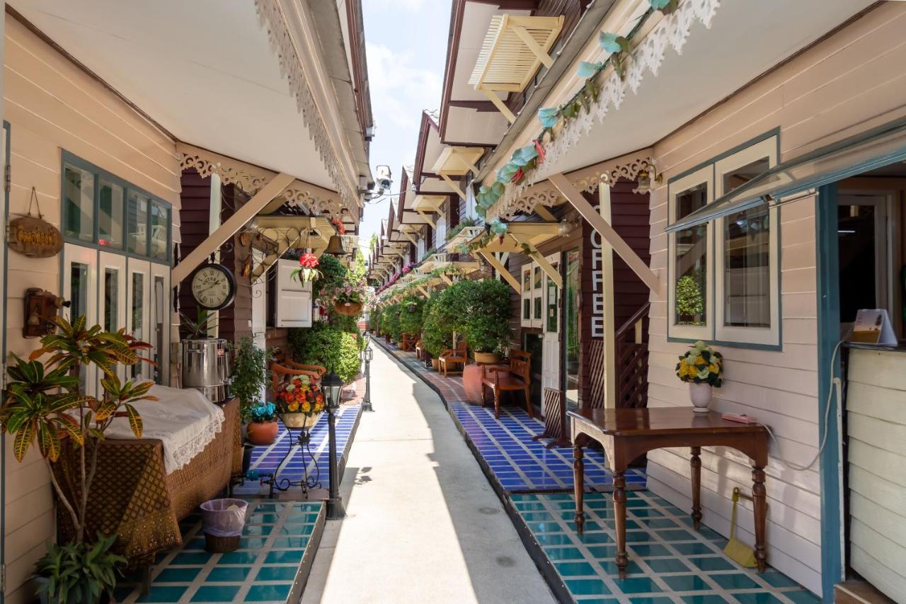 Resort Bangphlat Bangkok Eksteriør bilde